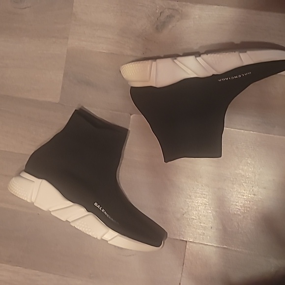 Balenciaga Speed 2.0 Knit Sock Trainer Sneakers Size 8 Black & White - Picture 6 of 9